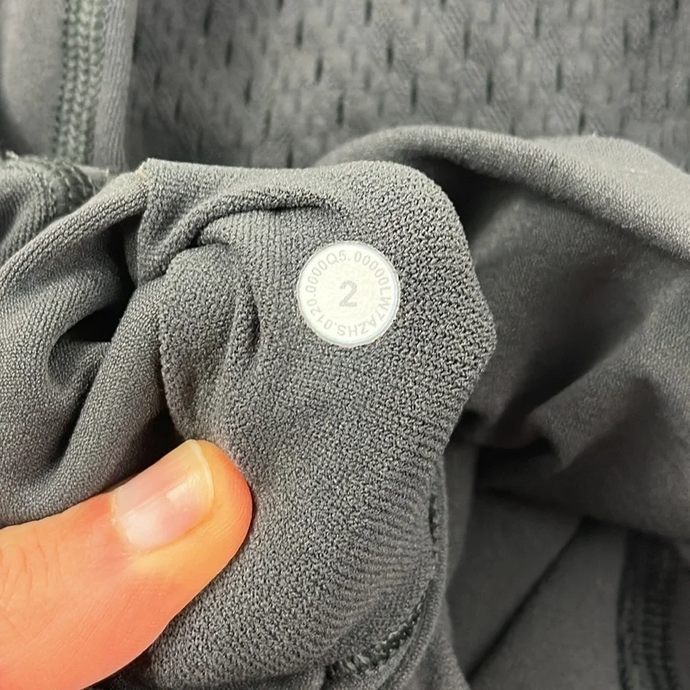Lululemon Reveal Short Digital Rain Graphite Grey
